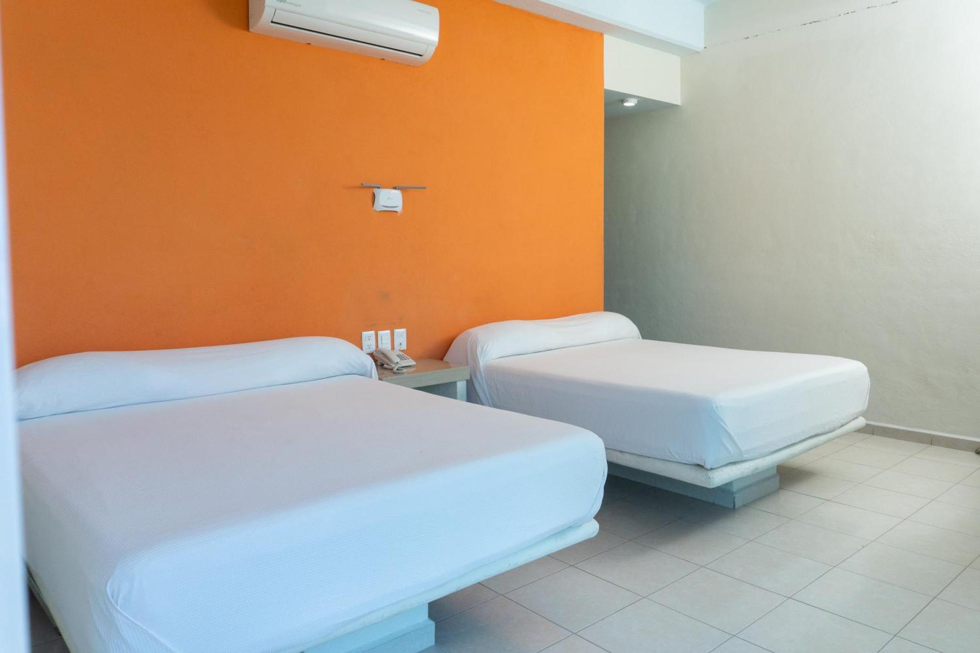 Fabuloso Hotel Las Vegas Ζιουατανέχο Εξωτερικό φωτογραφία
